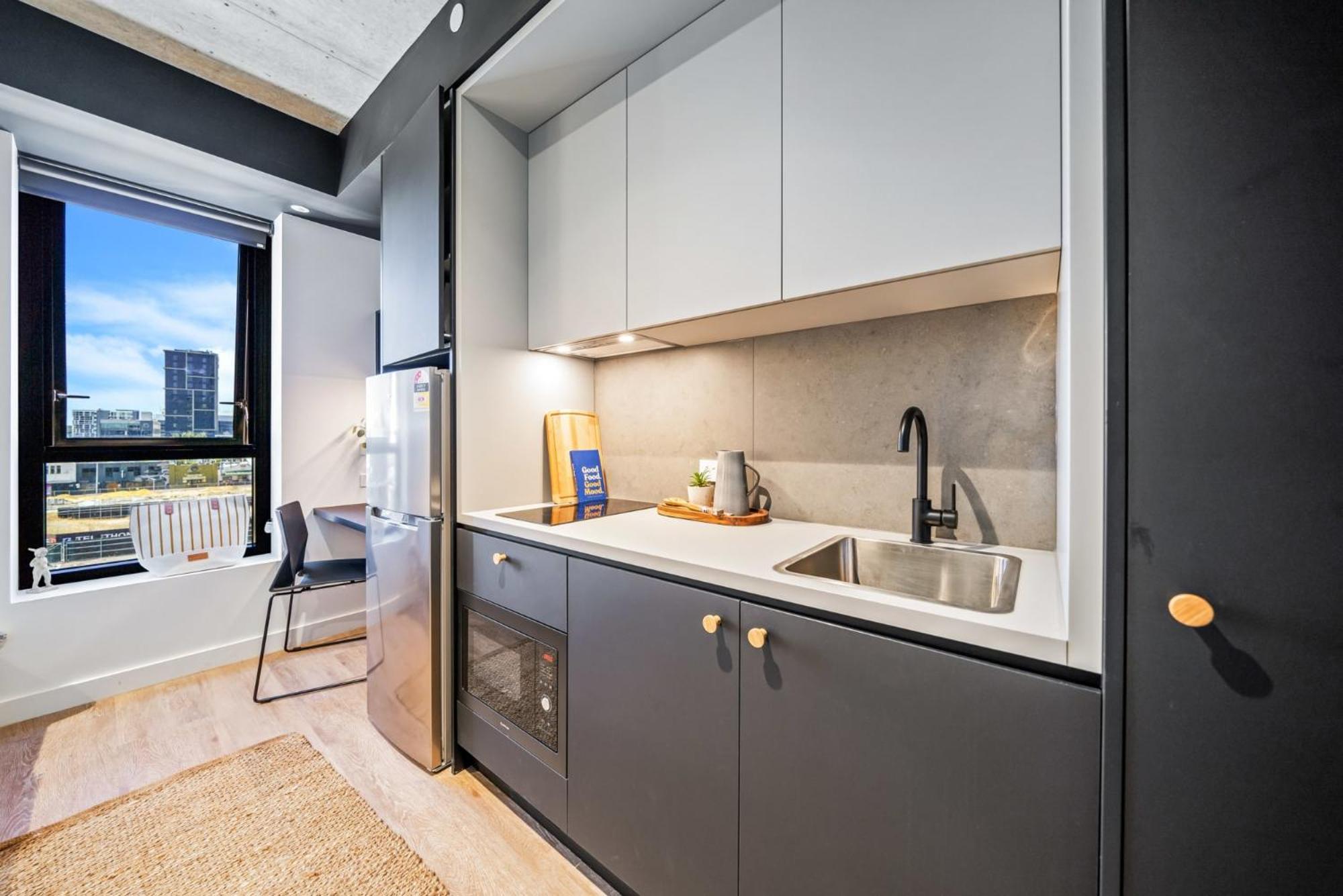 Modern Co-Living Apartments In Perth Central Exterior photo
